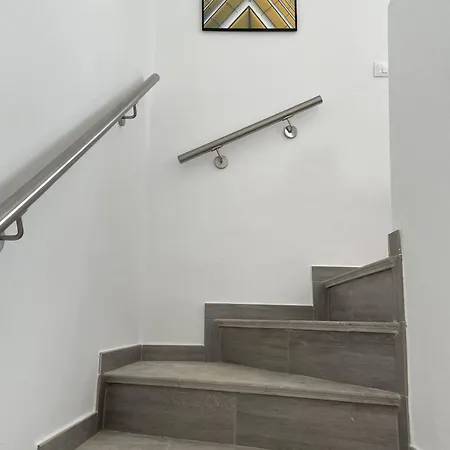 La Fuente Villa *